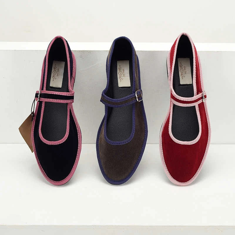Flats Mary Jane Shoes Women 2024 Trend Velvet Casual Streetwear Ladies Shoes Canvas Buckle Strap Pointed Toe Loafers Elegant