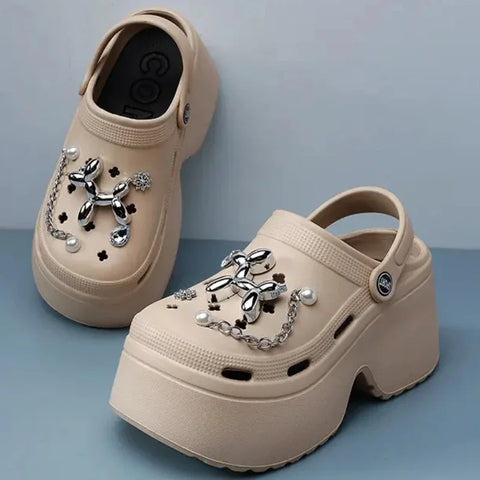 New Summer Women Clogs Slippers Thick Bottom 8cm Sandals Garden Shoes Outdoor Clog Sandals Hole Shoes Trend Beach Shoes DIY