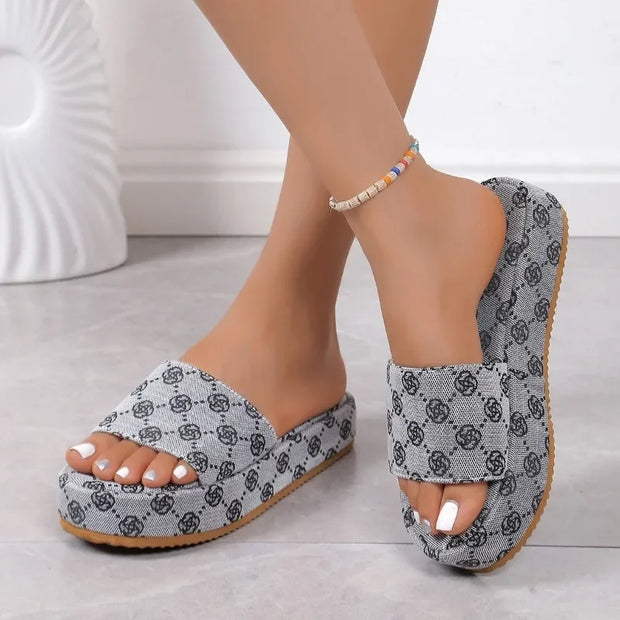 Women Platform Slippers 2025 Summer Women Shoes Designer Flat Sandals Outdoor Floral Sandals Ladies Beach Shoes Sandalias