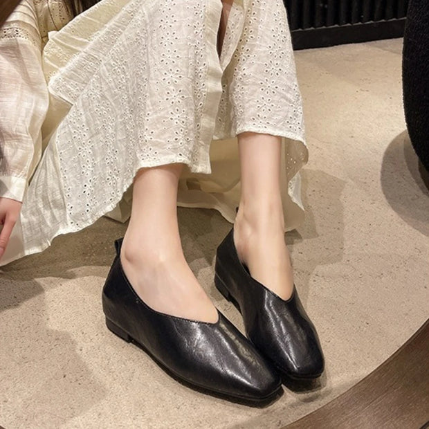 New Shoes for Women Retro Ladies Flats Slip on Shoes Loafers Square Toe Shallow Mouth Women Casual Footwear Lightweight