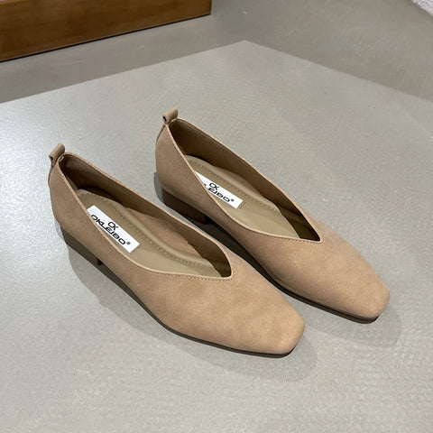 SUOJIALUN 2025 Spring New Brand Women Flat Shoes Round Toe Shallow Slip On Ladies Casual Ballet Shoes Soft Leather Eelgant Balle