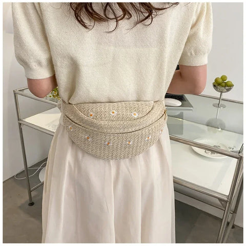 Women's Waist Bag Straw Woven Ladies Shoulder Crossbody Bags for Women 2025 Summer Fanny Pack Fashion Phone Female Chest Bag